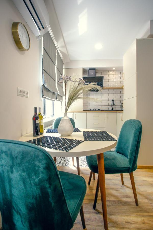 Else Apartment Kutaisi Bagian luar foto